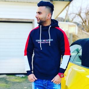 Meet your Posher, Sahil